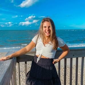 Meet your Posher, Sara